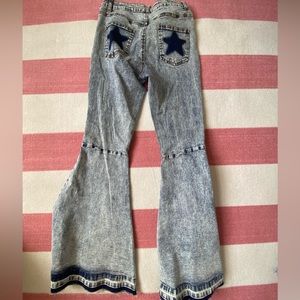 Very comfy and stretchy flare jeans
